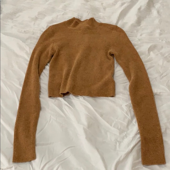 NWT Forever 21 Crop - Picture 3 of 4